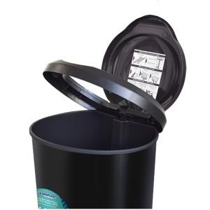 CESTO DE LIXO PLÁSTICO COM PEDAL 45 LITROS PRETO ARQPLAST